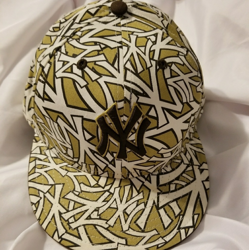 NY Yankees 59Fifty Hat 7 3/4 khaki